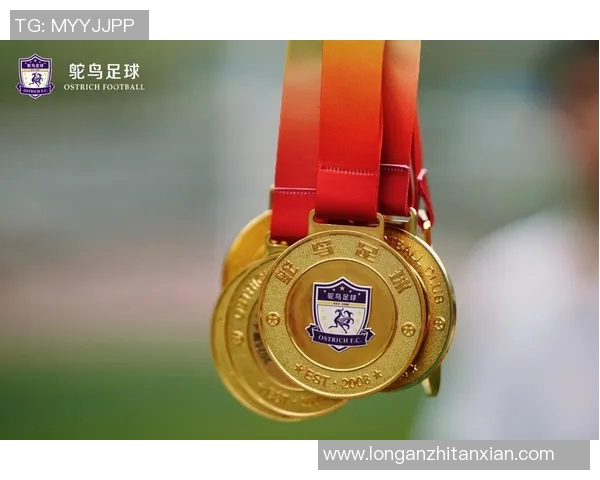 足球明星齐聚斗鱼直播活动共庆足球盛宴引发粉丝热潮